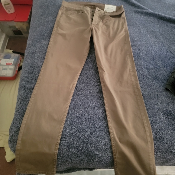 50.00 - Picture 1 of 3